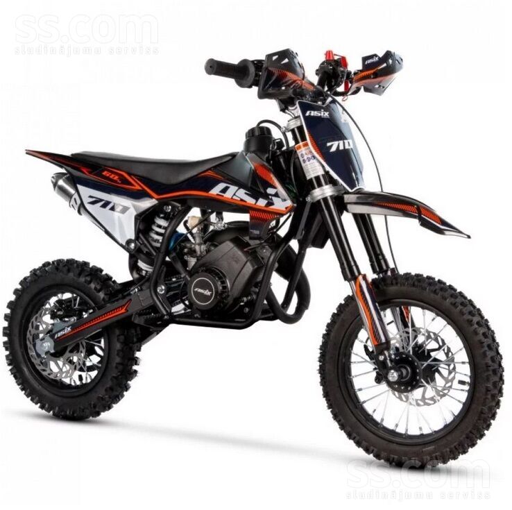 Bērnu benzīna 2T motocikls 60cm3 12"/10" no Asix 710. Asix 710 ir transportlīdzeklis ar 60 cm3 divtaktu (2T) dzinēju. Tas ...