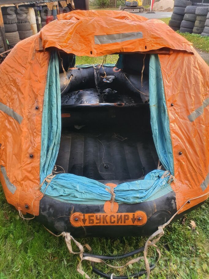 Pardodu 6vietigo glabsanas plostu, udeni bijis 2 reizes. pardodu jo neizmantoju. praktiski jauns, klat airi un vesela soma ar ...