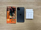 Mobilie telefoni,  Apple iPhone 11 Pro Max, cena 230 €, Foto