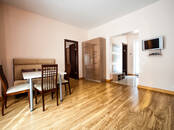 Mājas, vasarnīcas,  Jūrmala Jaundubulti, cena 1 900 €/mēn., Foto