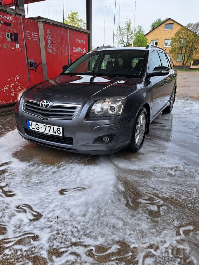 Tajota Avensis 08 goda Eskluzive Fecelift. 2.0.D4D. 93Kw. S novim to. masina v ocinj harowim sastojaniji. V polnejwej komplek ...