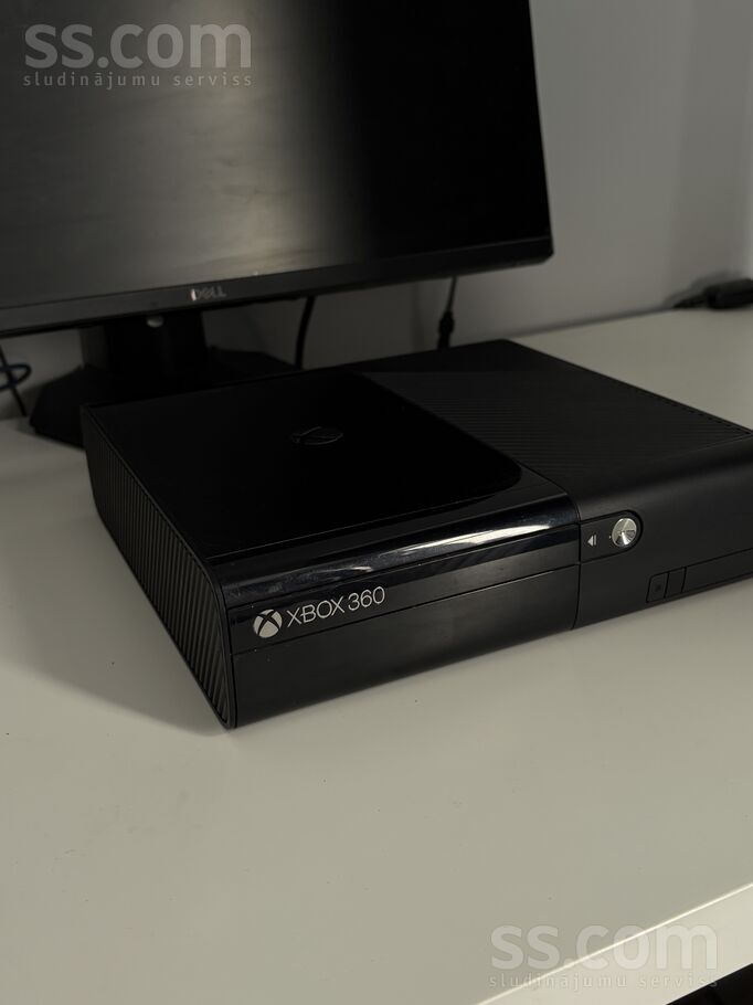 Pārdodu Xbox 360E edition. (250Gb) Tiek pārdots, jo pašam vairs nav interese un lieki aizņem vietu. Darbojas perfekti, bez ...