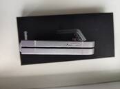 Mobilie telefoni,  Samsung Galaxy Flip6, cena 580 €, Foto