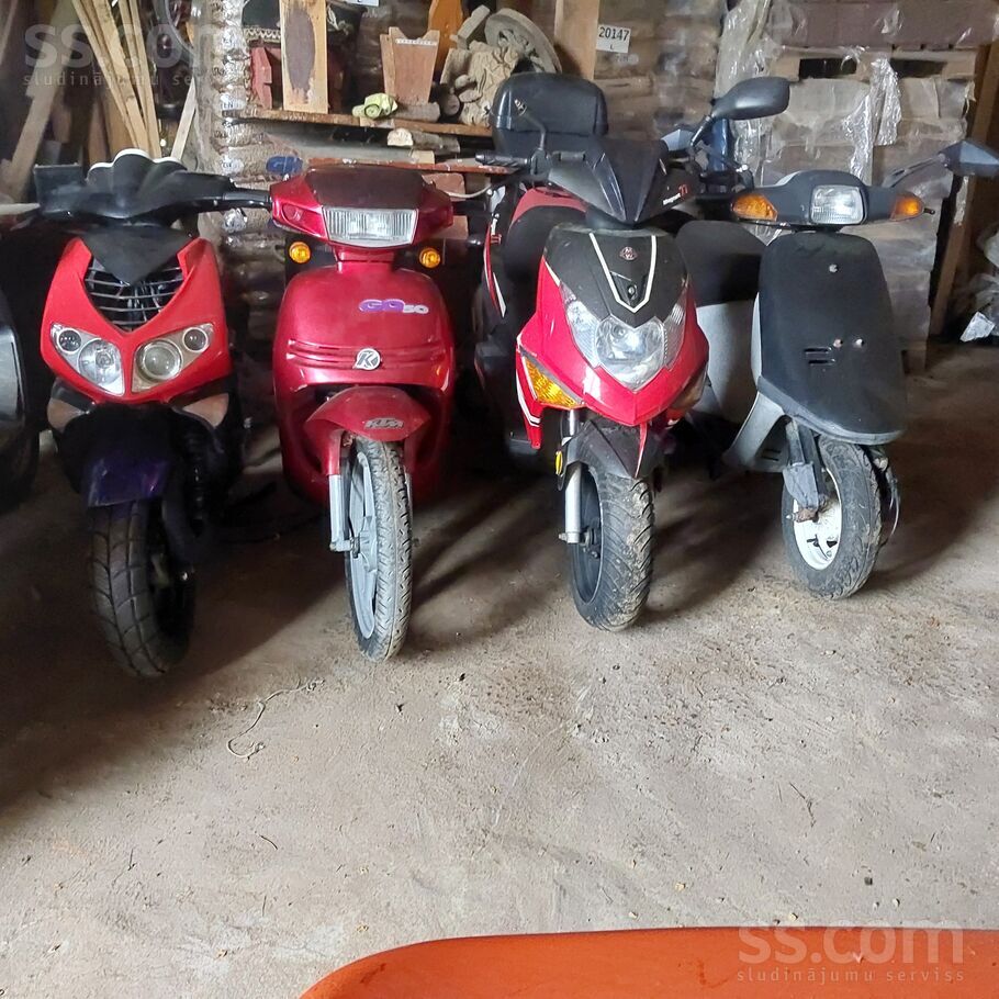 Motorollers 2t no vācijas ...