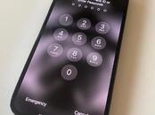 Mobilie telefoni,  Apple iPhone 13 Pro, cena 399 €, Foto
