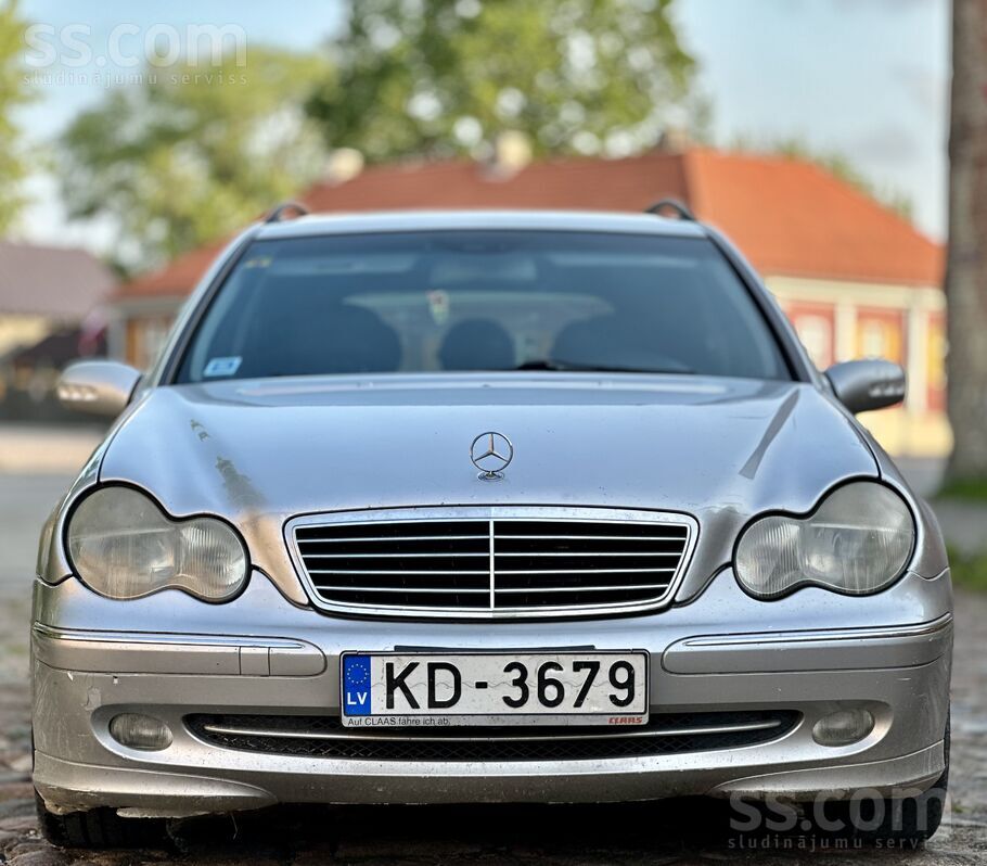 Mercedes Benz C200, 85 KW 2001 gada, R 17 diski, 6 atrumu manuala karba, apskate lidz 26-08-2025, auto darba kartiba sedies u ...