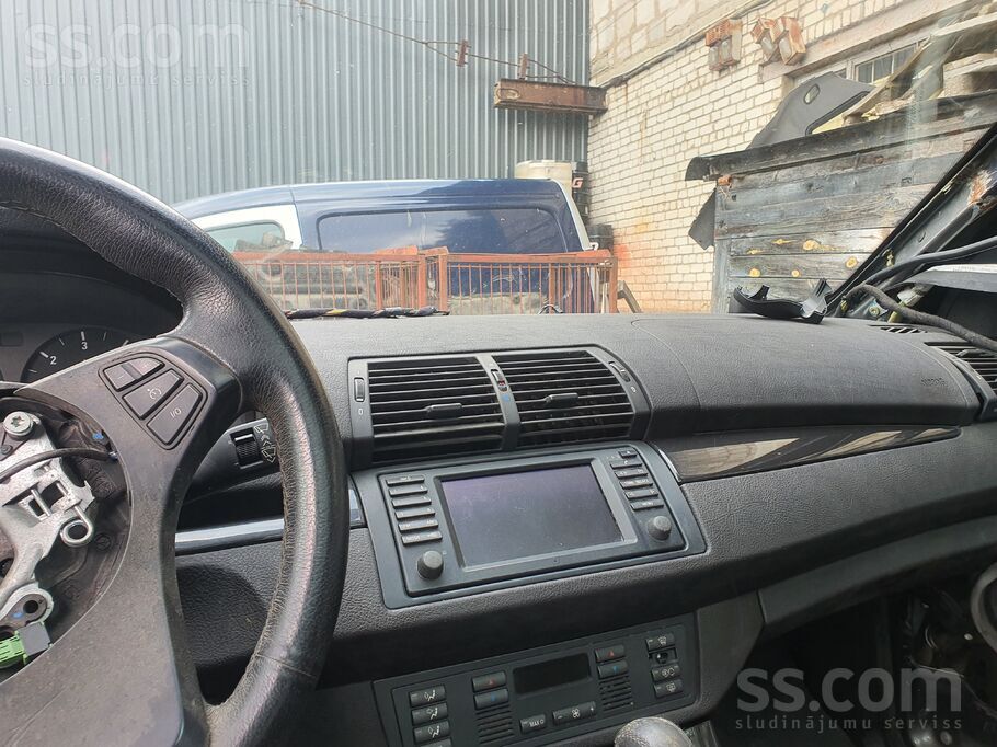 Auto nostāvējis pāris gadus ir visas detaļas noskrējiens 196000 Darbinās ar brakecleaner rūsas minimāli pa Latviju nav brauk ...