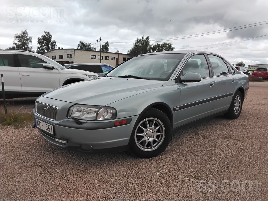 Volvo S80.2.4Benzins. Laba tennis ka un vizuala stavokli. Zobsikns Nomainits. T. O jauns. ...