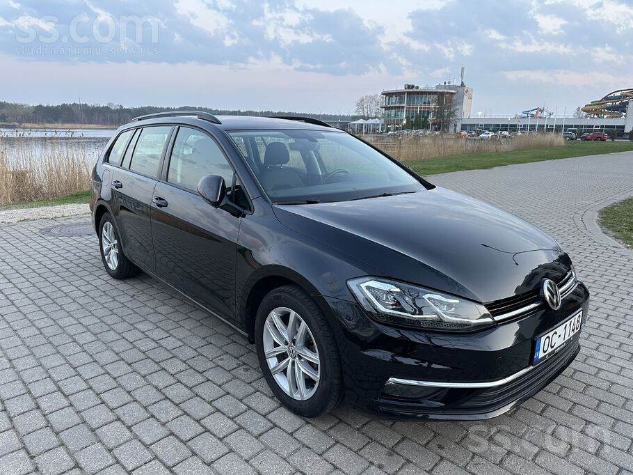 Pārdodu golf 7, lieliskā tehniskā un vizuālā stāvoklī, ar labāko 150zs 2.0tdi dzinēju, vid ptēriņš 6L. Labi aprīkots, nolokām ...