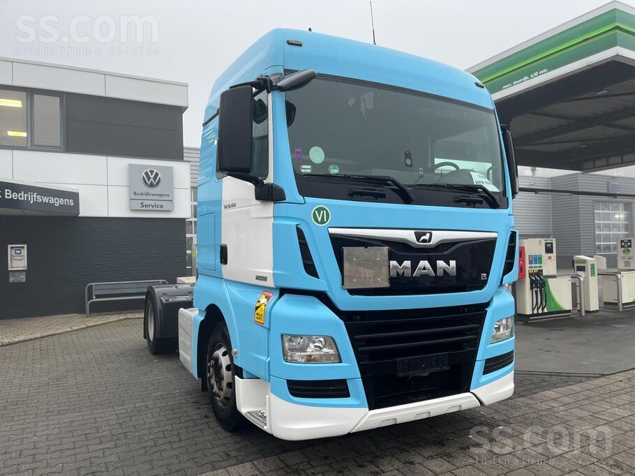 Holandes ar 547-tkm Adr ar Man dīlera apkopēm kravas seglu vilcējs: Marka: Man Modelis:tgx 18.426 4x2 Izl gads:15-08 ...