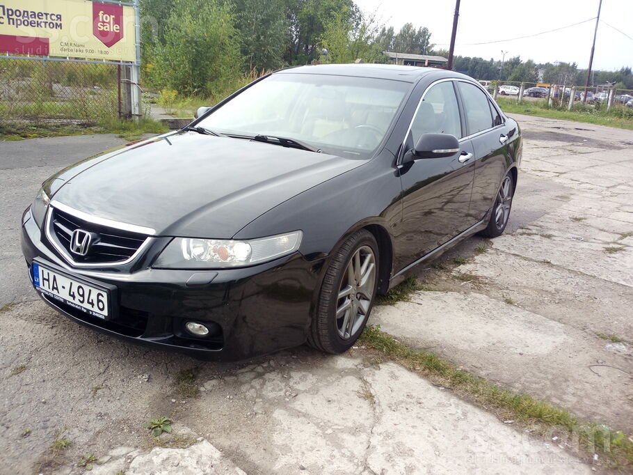 Pārdodu Honda Accord 2006. gada, 2.4L, exhibition komplektācija. Auto ir tehniski labā stāvoklī, bet ir vizuāli defekti. ...