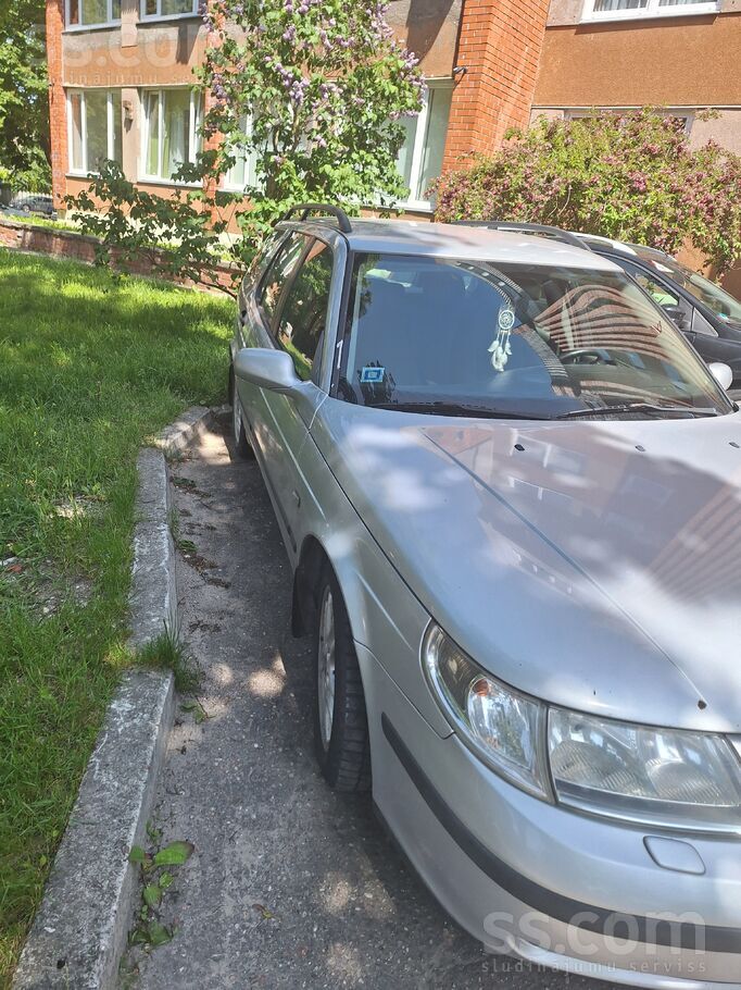 Pārdodu mašīnu labā stāvoklī , ir sīki vizuāli defekti. Esmu 3 saimnieks. Nobraukums oriģināls, jo mašīna pirkta Latvijā no s ...