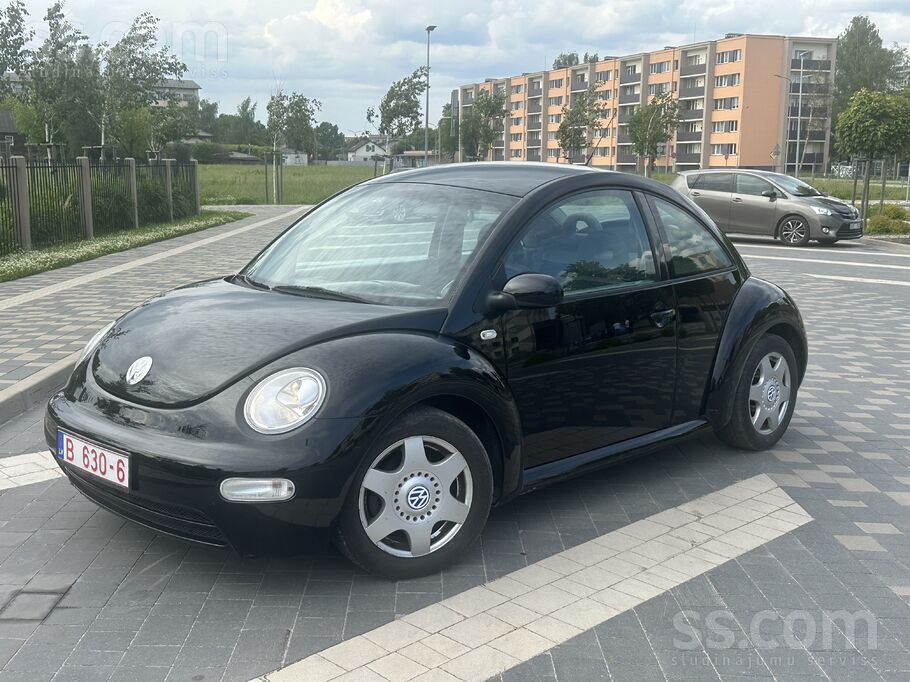 Ievests no Itālijas – bez rūsas. Auto ir ļoti ekonomisks – vidējais degvielas patēriņš tikai 5 l/100 km. Ritošā daļa sa ...