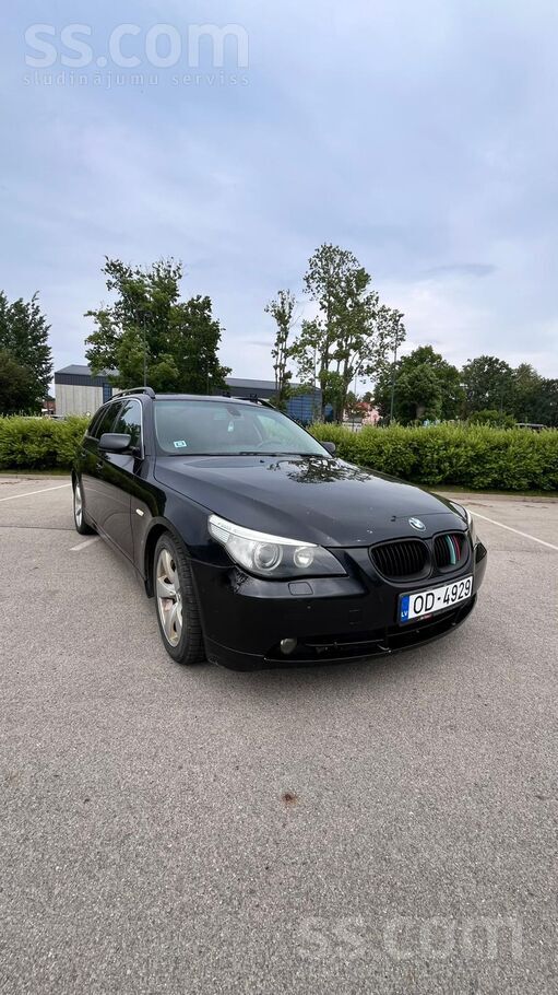 Pārdod BMW ar vizuāliem un niecīgiem tehniskiem defektiem. Vairāk info zvanot vai whatsapp. ...