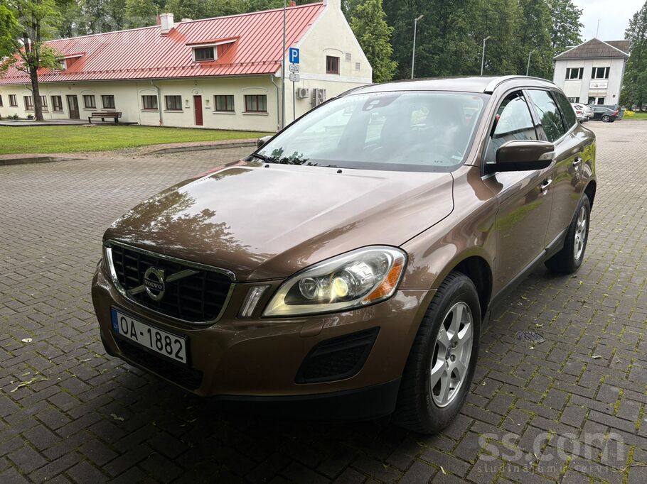 Pārdošu labu Volvo Xc60 2.4 D5 Awd Labs aprīkojums, ir viss nepieciešamais drošai un ērtai ikdienas braukšanai. Īsts nobra ...