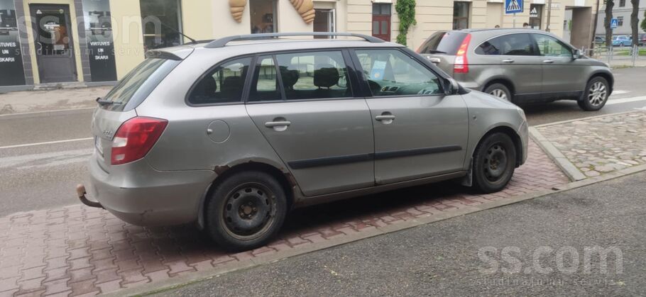 Mašīna nav pārejusi TA sliekšņu dēļ (Ta līdz 25.06.2025), sliekšņu un arku maiņa maksā ap 700Eur, pardodu detaļām vai remonta ...