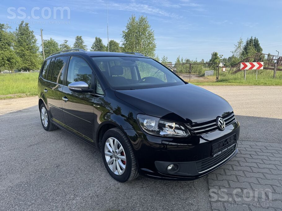 Tikko no Vācijas. VW Touran 1.6Tdi 77kw 6.ātrumu manuālā ātrumkārba, 7.vietas, sakabes āķis, kliamta kontorle, kruīza ...