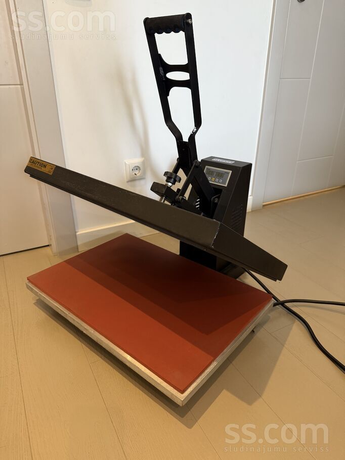 Termoprese jūsu biznesam, t-kreklu un citu lietu apdrukai. Termopreses izmēri 50x40. Maz lietota ...